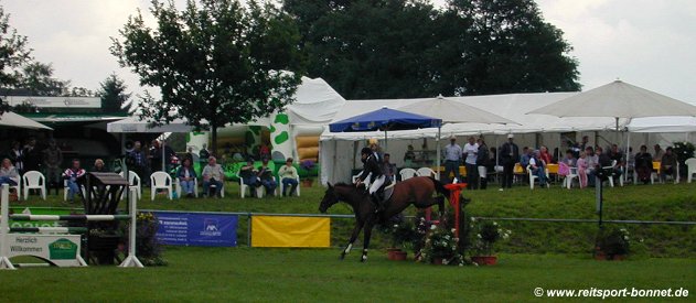 Reitturnier in Auwel-Holt bei Straelen (Kreis Kleve, Niederrhein)